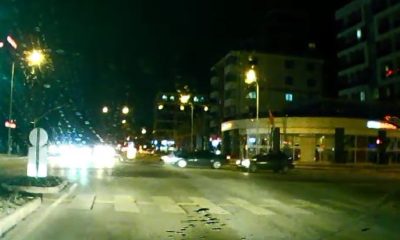 Kırmızı ışık ihlali kazayı beraberinde getirdi (Video Haber)