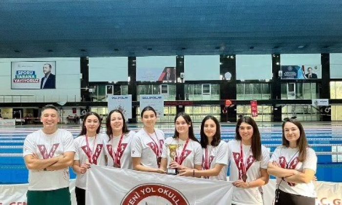 Eskişehirli yüzücüler Türkiye 3’üncüsü oldu