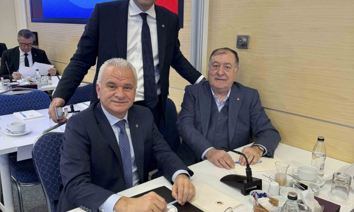 ETO ANKARA’da Bakan BOLAT’ın Katıldığı Toplantıda Tüccar ve Sanayicinin Taleplerini Dile Getirdi