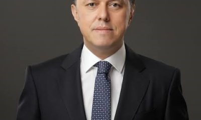 Nebi Hatipoğlu’ndan afişlerinin sökülmesiyle ilgili açıklama