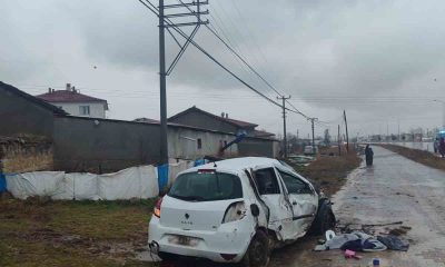 Devrilen aracın sürücüsü hayatını kaybetti