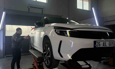 Sıfır kilometre olarak aldığı aracın vidalı bütün parçaları hatalı çıktı