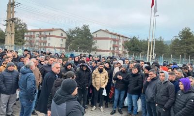 Çelikler Holding’e ait termik santrallerinde çalışan yüzlerce işçi eylem yaptı