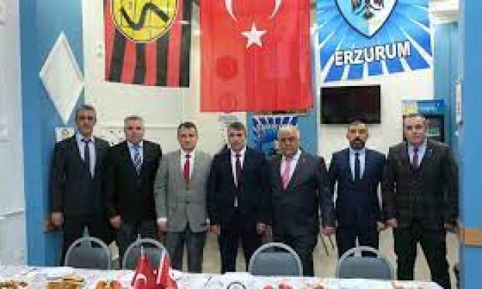 Eskişehir Erzurumlular Sosyal Yardımlaşma Kültür ve Dayanışma Derneği üyeleri bir araya geldi