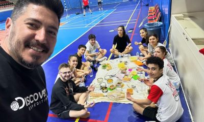 Şampiyonaya hazırlanan ‘altın jenerasyon’ spor salonunda iftar yaptı