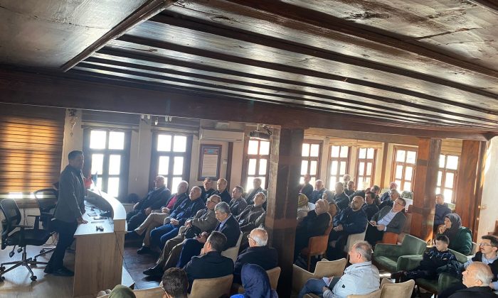 Türk Ocağında ‘Hz. İnsan olma yolunda Nebevi Ahlâk’ konulu konferans