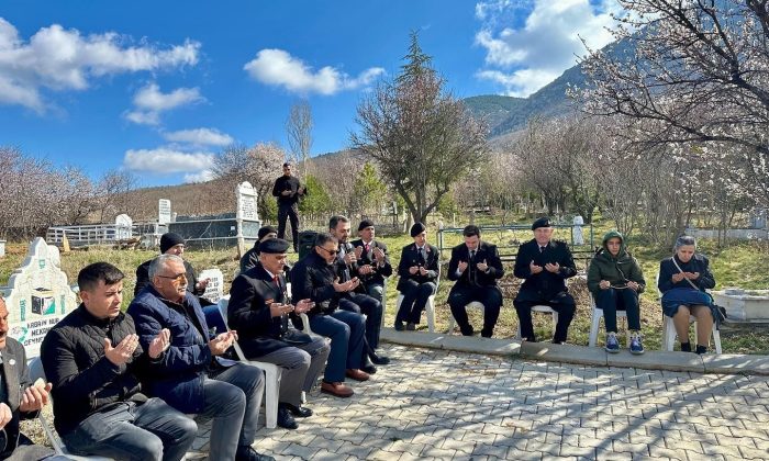 Şehit Yılmaz Tankül mezarı başında anıldı