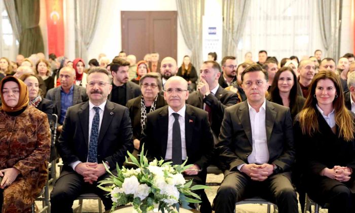 Hazine ve Maliye Bakanı Mehmet Şimşek Eskişehir’de