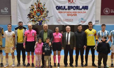 Afyonkarahisar’da futsal grup müsabakaları başladı