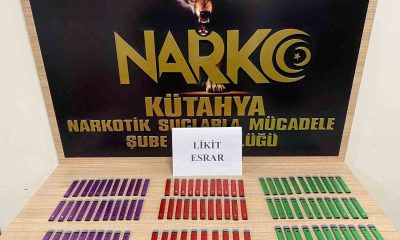 Kütahya’da otobüs yolcusu likit esrarla yakalandı