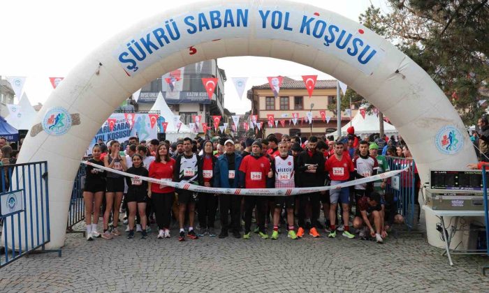 Şükrü Saban Yol Koşusu’na 500 atlet katıldı