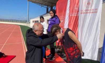 Afyonkarahisar’da Atletizm Gençler Müsabakaları sona erdi