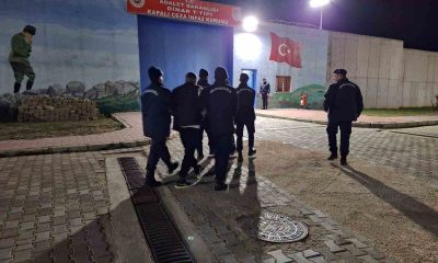 Evden hırsızlık yapan şahısları JASAT yakaladı