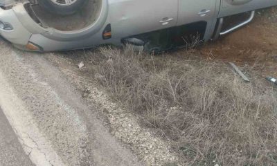 Şarampole devrilen aracın sürücüsü yaralandı