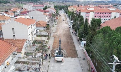 Gediz’de parke taşları yenileniyor