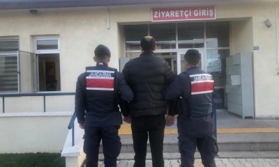 Afyonkarahisar’da araması bulunan şahıs yakalandı