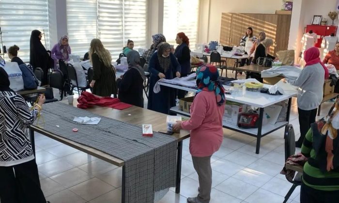 Halk Eğitim Merkezi’nde dikiş kurslarına yoğun ilgi