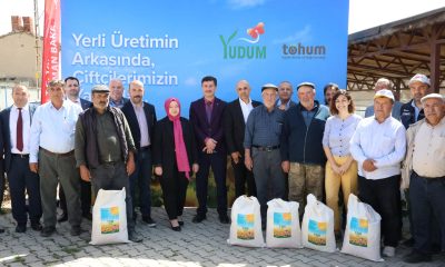 Yudum ve Tohum Derneği, Eskişehir’de çiftçilere yerli ayçiçek tohumu dağıttı(Video Haber)