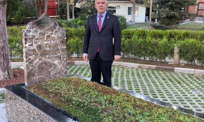 Sen bize evlatlarım derdin biz ise; Başbuğ Alparslan Türkeş diye göğü yırtardık