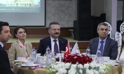 Vali Hüseyin Aksoy Kırım Tatar Türkleri ile iftarda yemeğinde bir araya geldi