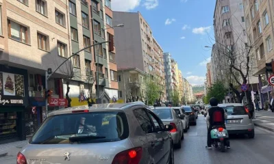 Ramazan Bayramı’nda oluşan trafik kent merkezini kilitledi