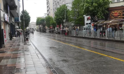 Yağmur, vatandaşların hafta sonu gezisine engel oldu
