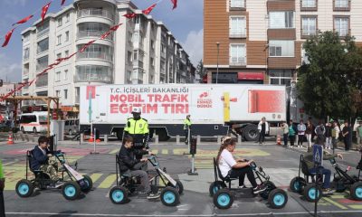 Bozüyük’te ’Mobil Trafik Eğitim Tırı’nda öğrencilere eğitim verildi