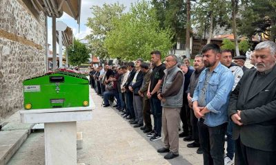 Kamyonetin çarpması sonucu hayatını kaybeden üniversite öğrencisi toprağa verildi