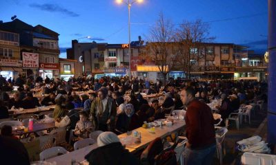 İmece usulü ile 3 bin kişilik iftar yaptılar