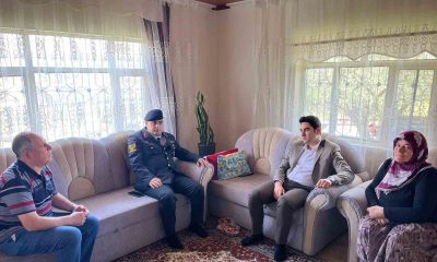 Kaymakam Gedik’ten şehit polis memurunun ailesine bayram ziyareti