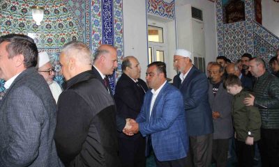 Kaymakam Ünal ve Belediye Başkanı Torun vatandaşlarla bayramlaştı