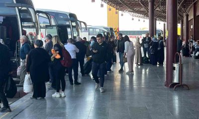 Bayram dönüşlerinin başlamasıyla otogarda yoğunluk oluştu
