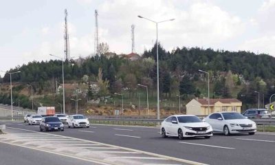 Bilecik çevreyolunda yoğun trafiğe rağmen aksaklık yaşanmadı