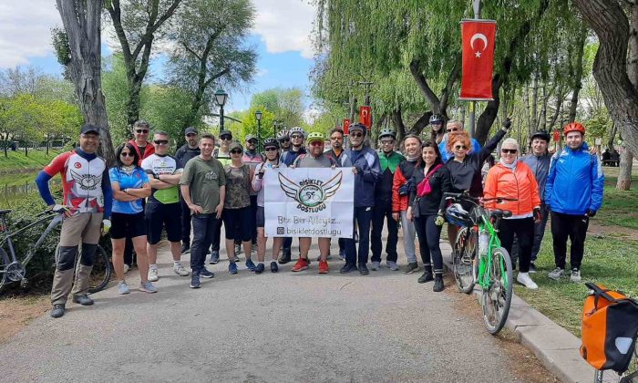 25 kişi bisiklete özendirmek için planladı