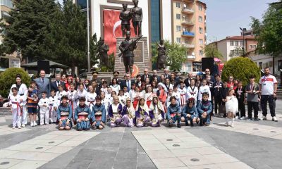 Bozüyük’te 23 Nisan Ulusal Egemenlik ve Çocuk Bayramı coşkusu