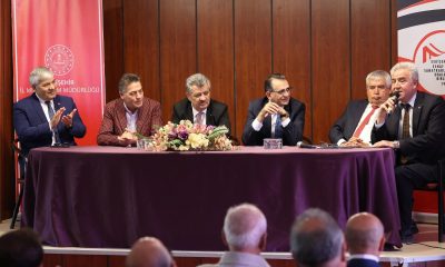 Öğrencilerle buluşan iş insanları değerli tavsiyeler verdi