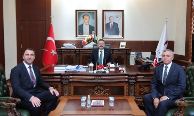 Vali Hüseyin Aksoy, Başkan Karabacak’ı makamında kabul etti