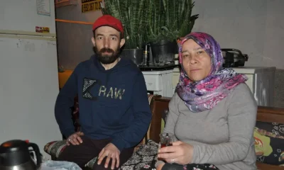 Tahliye kararıyla evden atılan Çolak ailesi 2 gündür sokakta yaşıyor