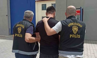 9 yıl 8 ay hapis cezası ile aranan şahsı polis yakaladı