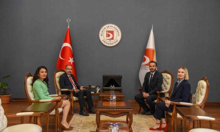 Dijital ve yapay zekanın önemine değindiler