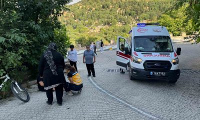 Bisikletten düşen çocuk yaralandı