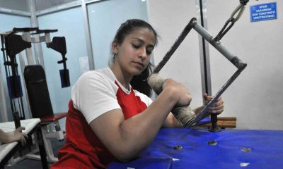 30 yıllık yıpranmış ekipmanlar ile antrenman yaparak Avrupa Bilek Güreşi Şampiyonası’nda 1’inci oldu