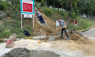 Bozüyük Belediyesi’nden mezarlıkta temizlik ve bakım çalışmaları