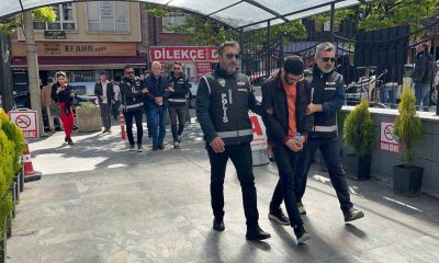 ‘Mahzen-40’ operasyonunda tefecilik iddiası ile yakalanan baba ve oğlu adliyeye sevk edildi