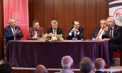 Öğrencilerle buluşan iş insanları değerli tavsiyeler verdi