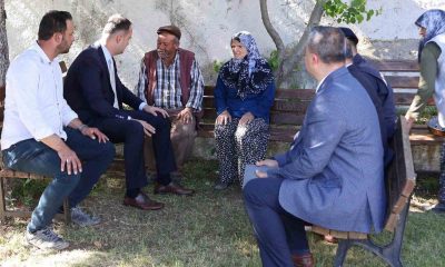 Aslanapa Kaymakamı Demirci’den, evi yanan aileye geçmiş olsun ziyareti