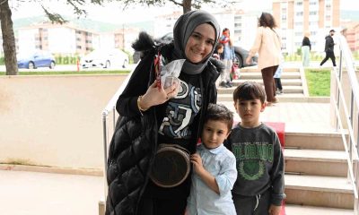 Bozüyük Belediyesi Kreşinin minik öğrencileri, annelerinin Anneler Günü’nü kutladı