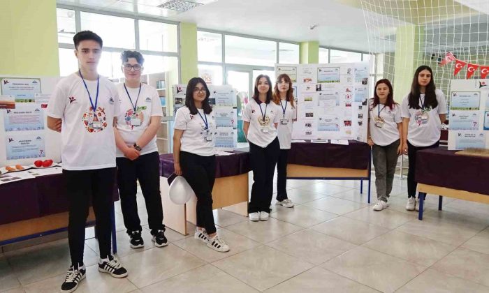 Tavşanlı Arslanbey Mesleki ve Teknik Anadolu Lisesi’nden Bilim Fuarı