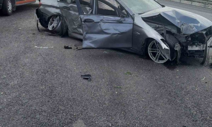 Bilecik’te kontrolden çıkan araç kaza yaptı, 4 kişi yaralandı