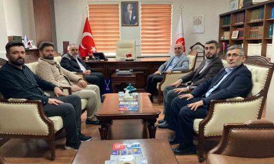 Bursa’dan gelen heyet Ulu Cami ve Paşa Camii’ni gezdi